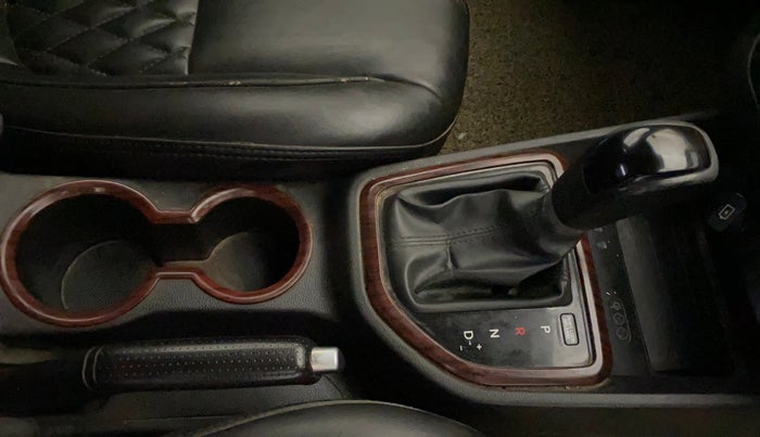 2018 Hyundai Creta SX AT 1.6 PETROL, Petrol, Automatic, 63,673 km, Gear Lever