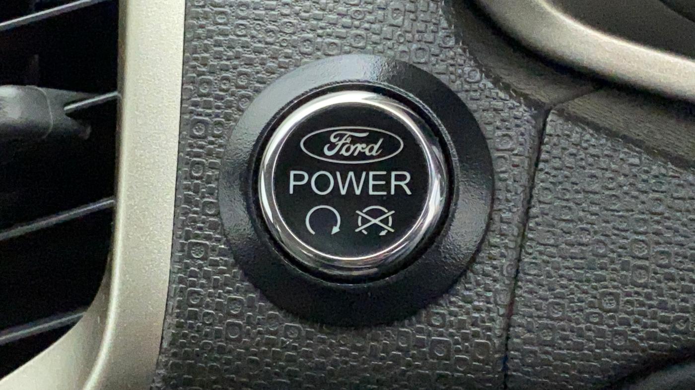 2017 Ford Ecosport 1.5 TITANIUM TI VCT AT, Petrol, Automatic, 39,697 km, Keyless Start/ Stop Button