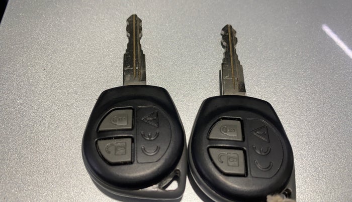 2023 Maruti FRONX DELTA PLUS 1.2MT, Petrol, Manual, 16,746 km, Key Close Up