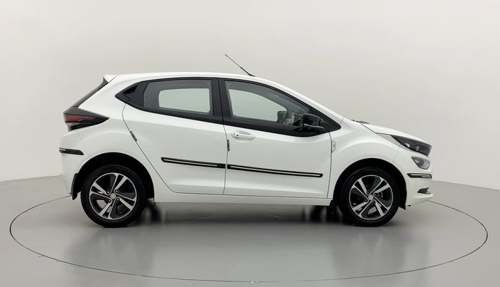 2021 Tata ALTROZ XZ 1.2, Petrol, Manual, 13,647 km, Right Side View