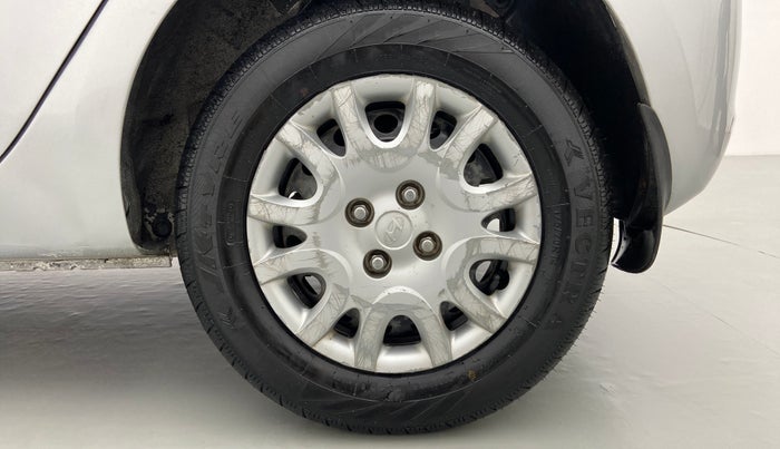 2011 Hyundai i20 MAGNA O 1.2, Petrol, Manual, 82,861 km, Left Rear Wheel