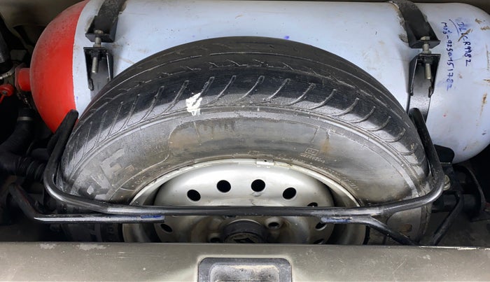 2019 Maruti New Wagon-R 1.0 Lxi (o) cng, CNG, Manual, 1,01,144 km, Spare Tyre