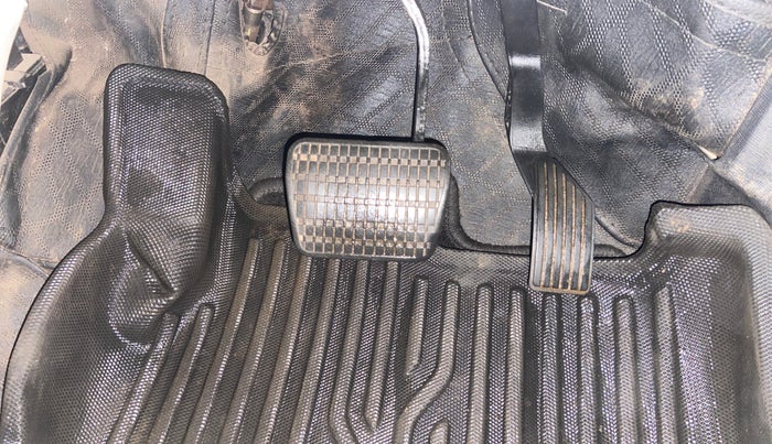 2021 Tata NEXON XZA PLUS SUNROOF DUAL TONE PETROL, Petrol, Automatic, 50,137 km, Pedals