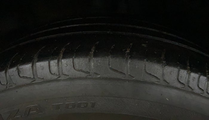 2021 Tata NEXON XZA PLUS SUNROOF DUAL TONE PETROL, Petrol, Automatic, 50,137 km, Right Rear Tyre Tread