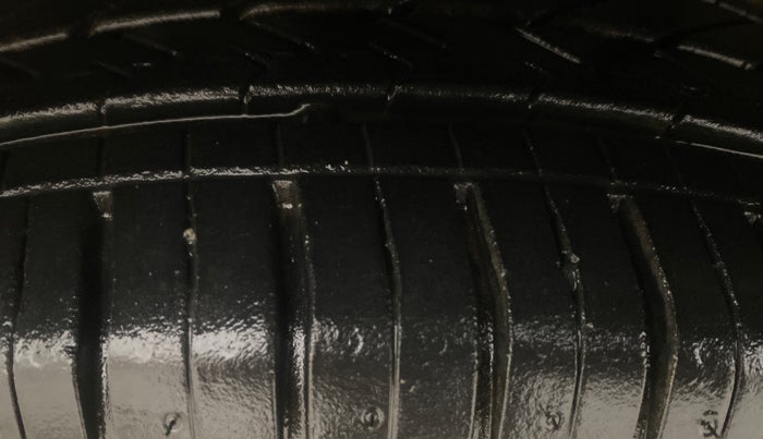 2019 Maruti Celerio ZXI AMT (O), Petrol, Automatic, 29,006 km, Left Front Tyre Tread