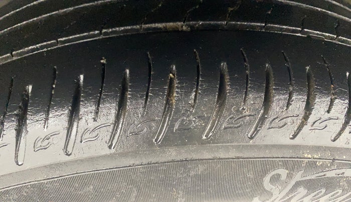 2022 KIA SONET HTK PLUS 1.5, Diesel, Manual, 67,042 km, Left Rear Tyre Tread