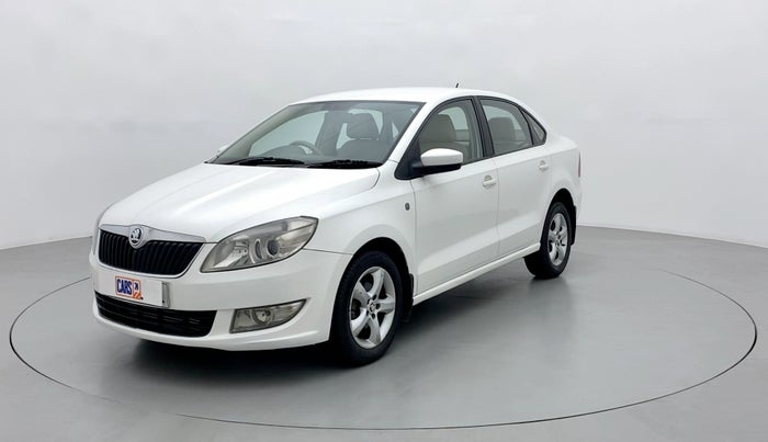 2014 Skoda Rapid ELEGANCE 1.6 TDI MT, Diesel, Manual, 84,401 km, Left Front Diagonal