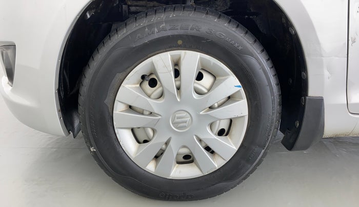 2013 Maruti Swift LXI D, Petrol, Manual, 53,719 km, Left Front Wheel