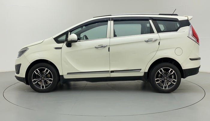 2018 Mahindra MARAZZO M4 7STR, Diesel, Manual, 79,641 km, Left Side