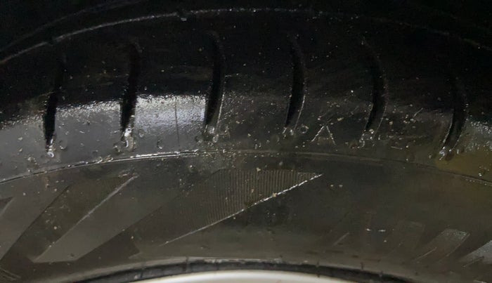 2019 Hyundai Grand i10 SPORTZ 1.2 KAPPA VTVT, Petrol, Manual, 89,450 km, Left Front Tyre Tread