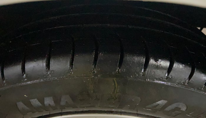 2019 Hyundai Grand i10 SPORTZ 1.2 KAPPA VTVT, Petrol, Manual, 89,450 km, Left Rear Tyre Tread