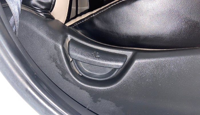 2019 Hyundai Grand i10 SPORTZ 1.2 KAPPA VTVT, Petrol, Manual, 89,450 km, Driver Side Adjustment Panel