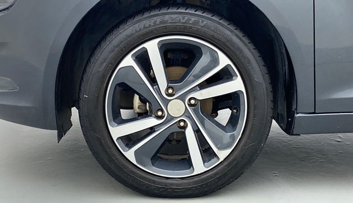 2020 Tata ALTROZ XZ 1.2, Petrol, Manual, 32,957 km, Left Front Wheel