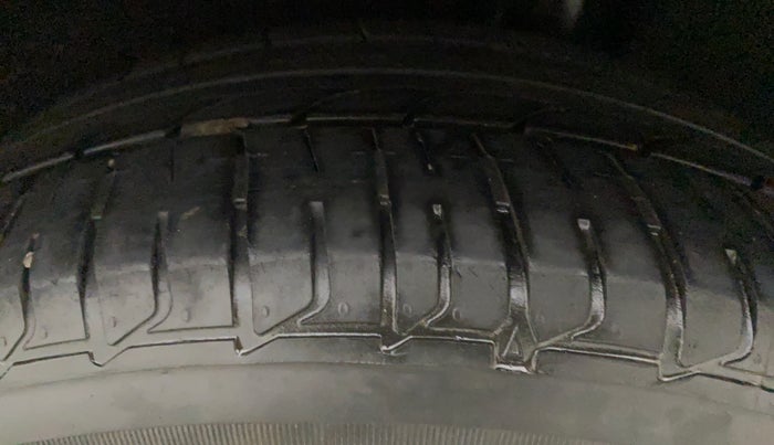 2017 Maruti Baleno ALPHA CVT PETROL 1.2, Petrol, Automatic, 78,830 km, Left Rear Tyre Tread