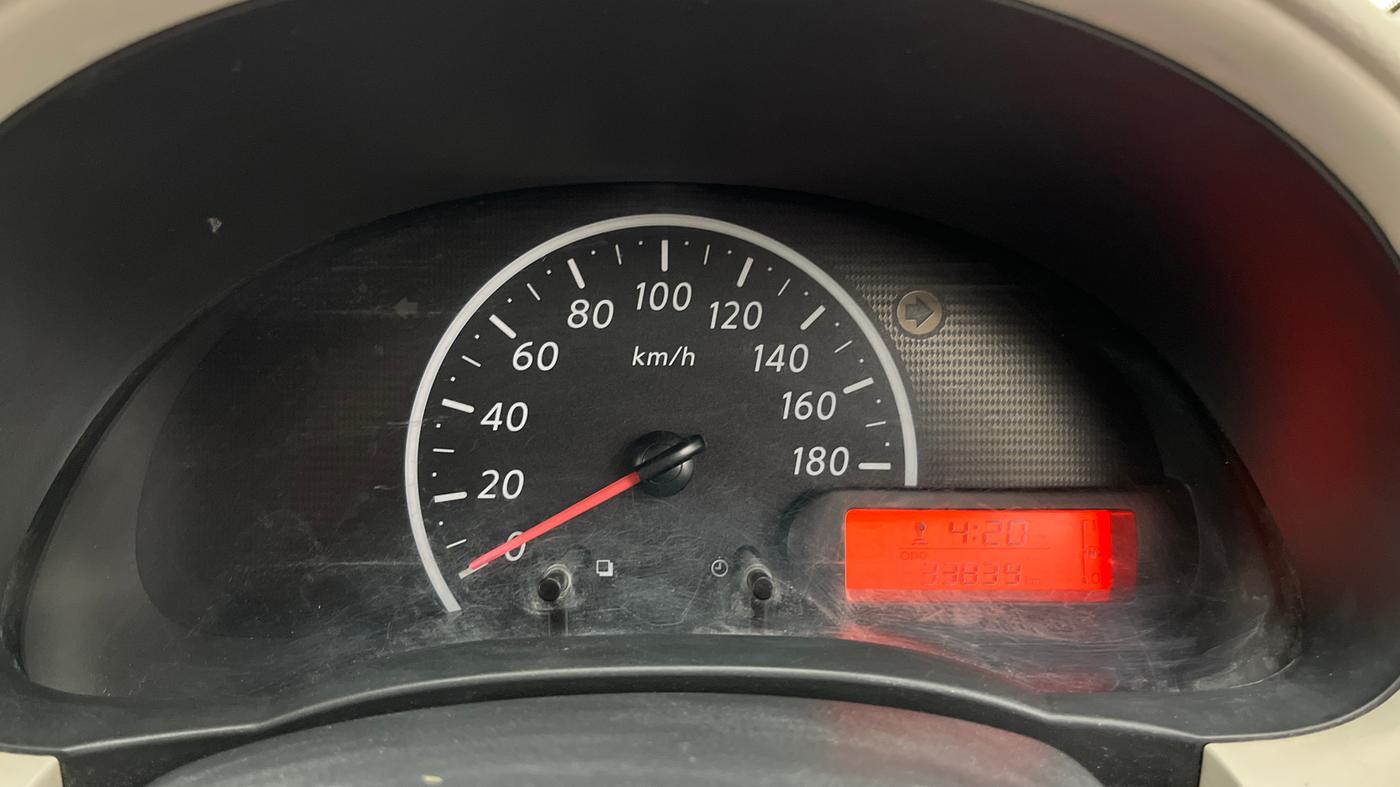 2016 Nissan Micra Active XL, Petrol, Manual, 33,839 km, Odometer Image