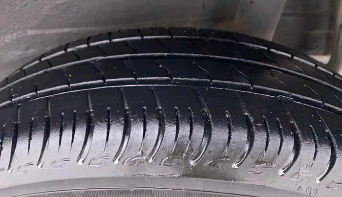 2022 Maruti S PRESSO VXI PLUS, Petrol, Manual, 14,301 km, Left Rear Tyre Tread