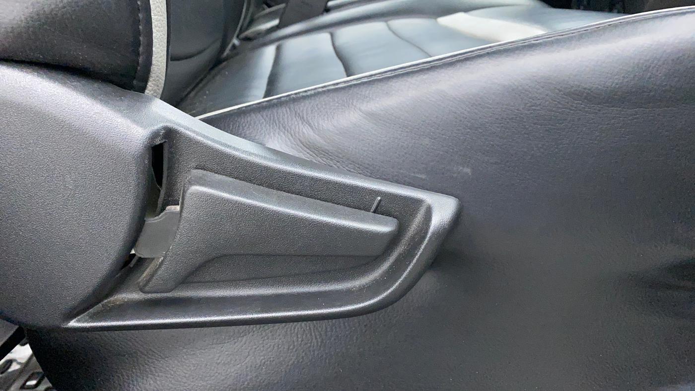 2022 Maruti S PRESSO VXI PLUS, Petrol, Manual, 14,301 km, Driver Side Adjustment Panel