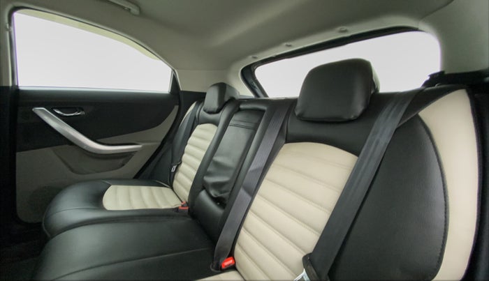 2018 Tata NEXON XZ+ 1.5, Diesel, Manual, 53,144 km, Right Side Rear Door Cabin