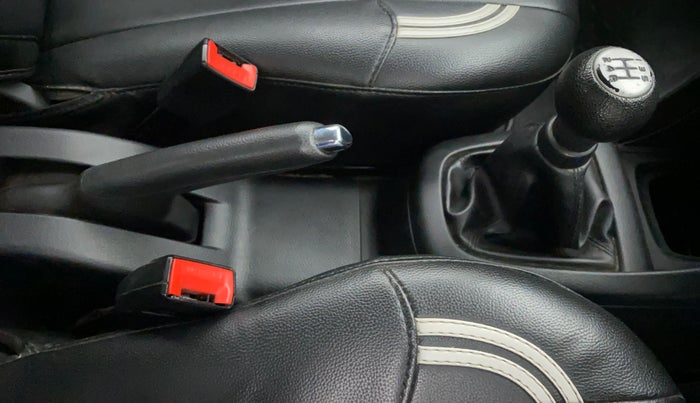 2015 Maruti Swift VDI ABS, Diesel, Manual, 87,989 km, Gear Lever