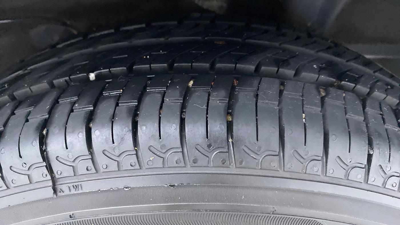 2021 Hyundai NEW SANTRO SPORTZ 1.1, Petrol, Manual, 5,702 km, Left Rear Tyre Tread