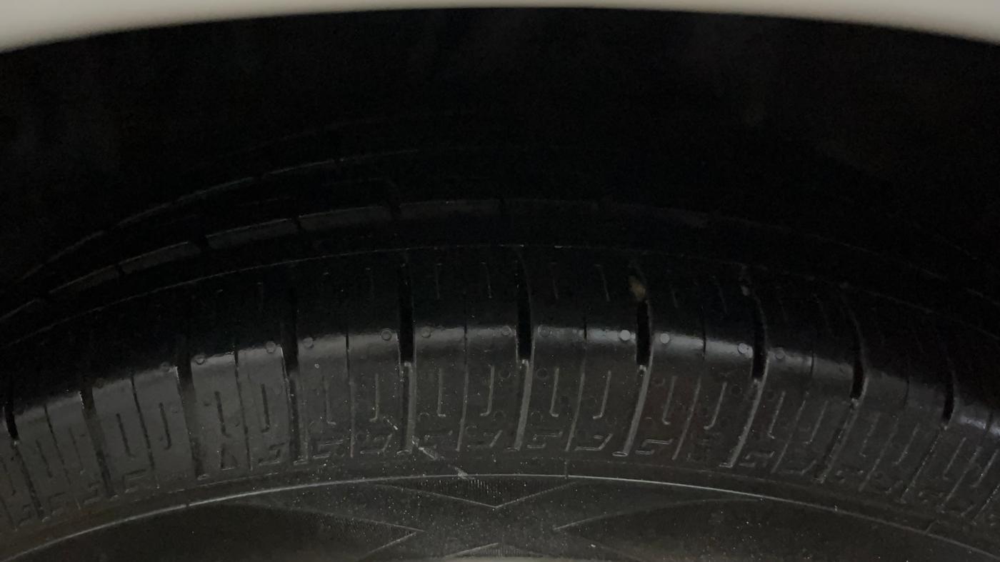 2018 Honda Amaze 1.2L I-VTEC VX, Petrol, Manual, 60,940 km, Left Rear Tyre Tread