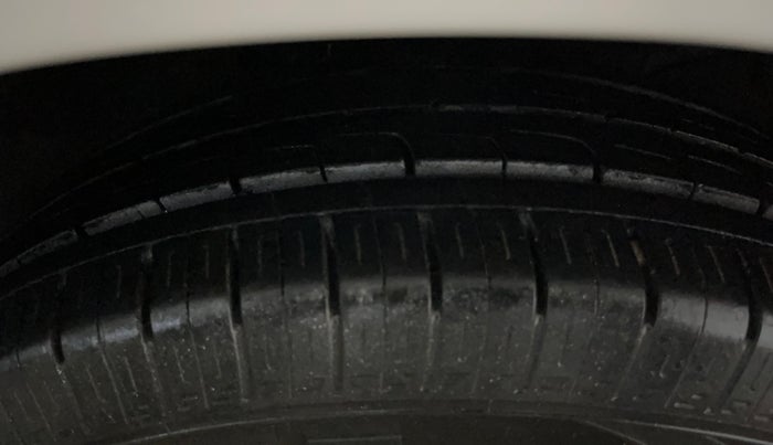2018 Honda Amaze 1.2L I-VTEC VX, Petrol, Manual, 60,940 km, Right Front Tyre Tread