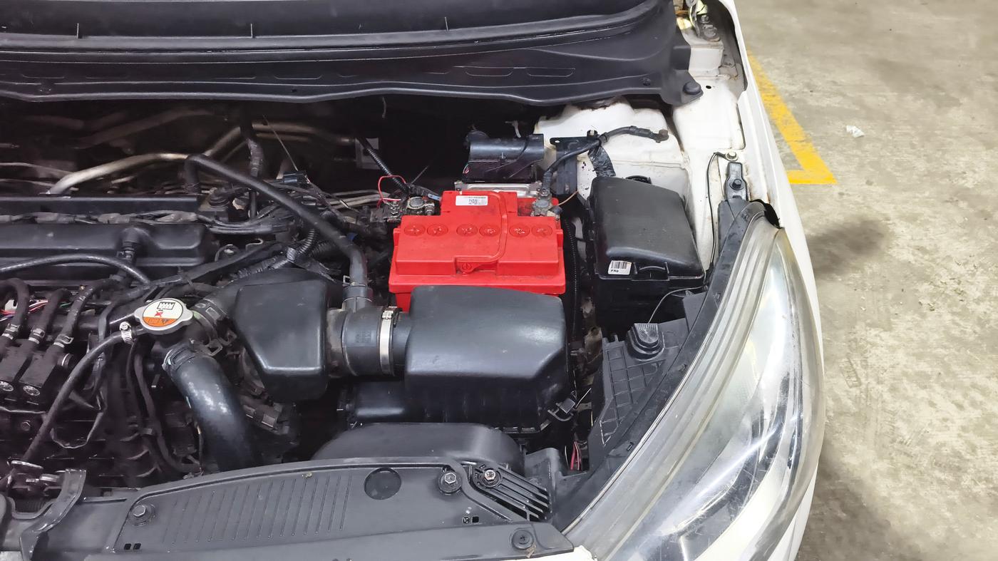 2013 Hyundai i20 SPORTZ 1.2, CNG, Manual, 90,988 km, Engine View - Left