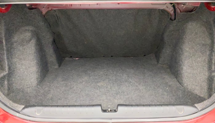2018 Honda Amaze 1.2L I-VTEC VX, Petrol, Manual, 38,608 km, Boot Inside