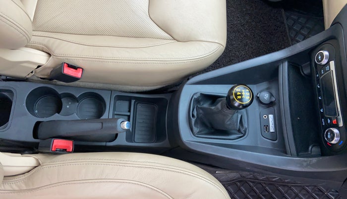 2017 Ford Figo Aspire TITANIUM1.5 DIESEL, Diesel, Manual, 74,292 km, Gear Lever