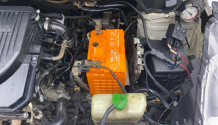 2017 Maruti Ertiga VXI CNG, CNG, Manual, 82,888 km, Engine View - Right