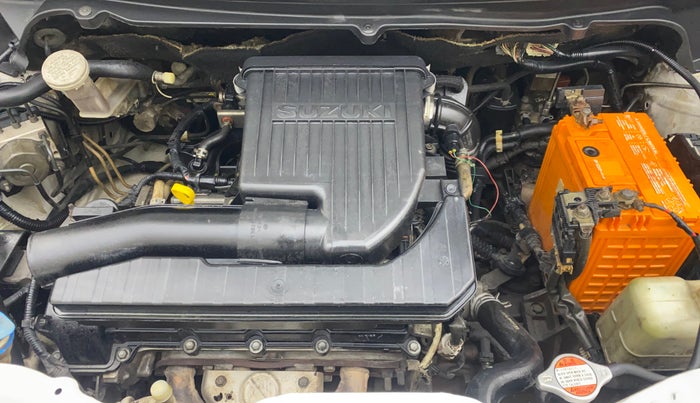 2017 Maruti Ertiga VXI CNG, CNG, Manual, 82,888 km, Engine View