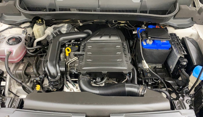 2021 Skoda KUSHAQ AMBITION 1.0L TSI AT, Petrol, Automatic, 74,587 km, Engine View