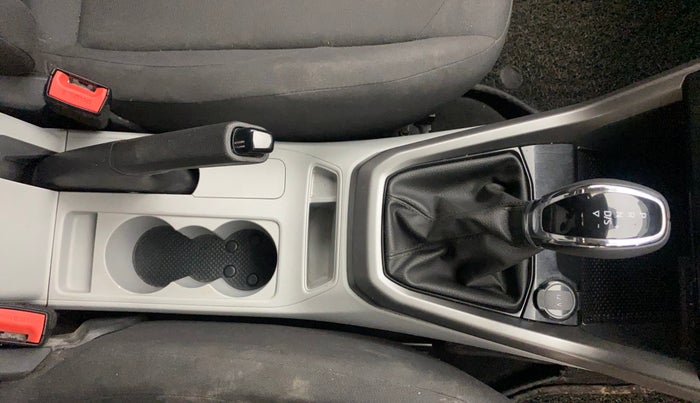 2021 Skoda KUSHAQ AMBITION 1.0L TSI AT, Petrol, Automatic, 74,587 km, Gear Lever