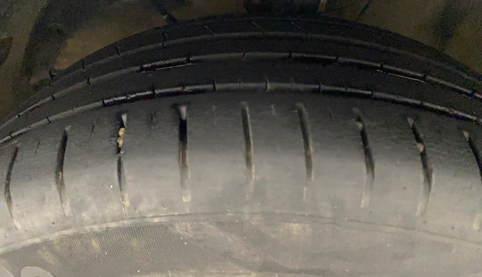 2020 Maruti Baleno ZETA CVT PETROL 1.2, Petrol, Automatic, 34,645 km, Left Front Tyre Tread