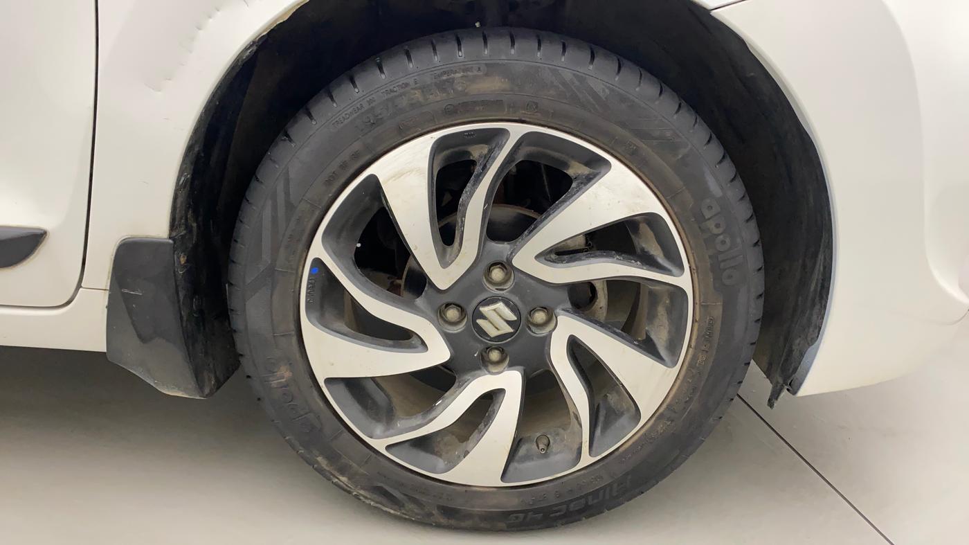 2020 Maruti Baleno ZETA CVT PETROL 1.2, Petrol, Automatic, 34,645 km, Right Front Wheel
