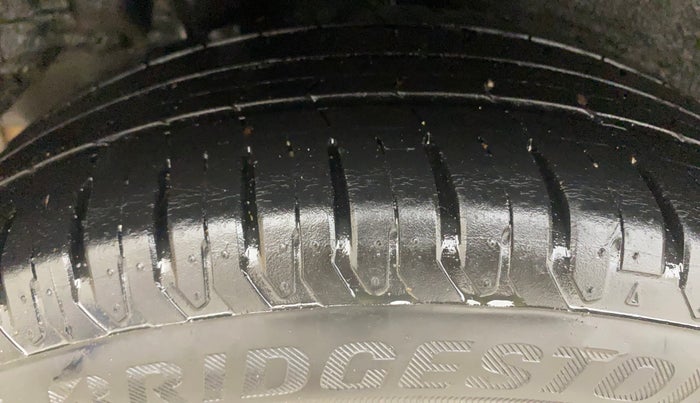 2022 Hyundai Verna SX (O)1.5 VTVT, Petrol, Manual, 36,787 km, Right Rear Tyre Tread