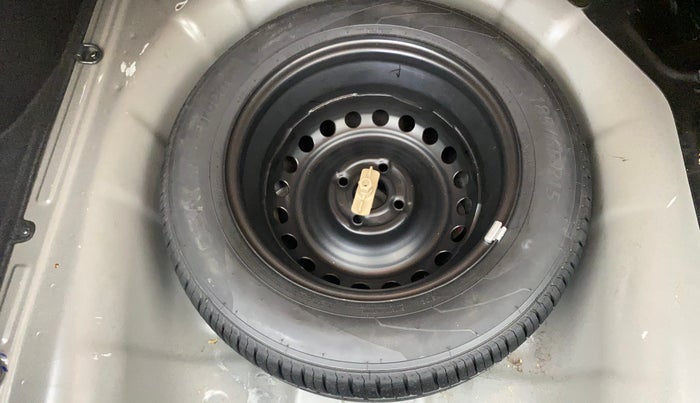 2022 Hyundai Verna SX (O)1.5 VTVT, Petrol, Manual, 36,787 km, Spare Tyre