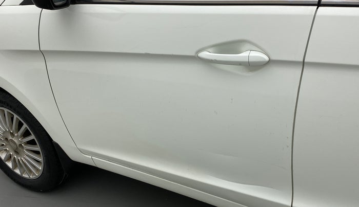 2016 Tata Zest XTA F-TRONIC DIESEL, Diesel, Automatic, 46,163 km, Front passenger door - Slightly dented