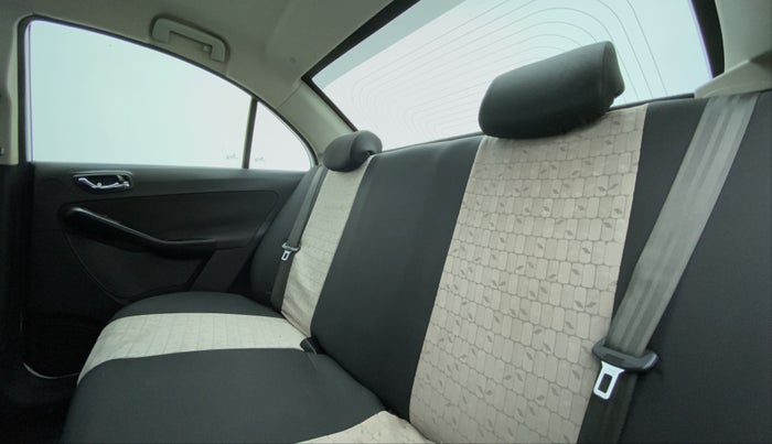 2016 Tata Zest XTA F-TRONIC DIESEL, Diesel, Automatic, 46,163 km, Right Side Rear Door Cabin