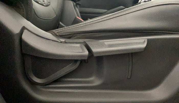 2021 KIA SELTOS HTX ANNIVERSARY EDITION 1.5 PETROL IVT, Petrol, Automatic, 68,287 km, Driver Side Adjustment Panel