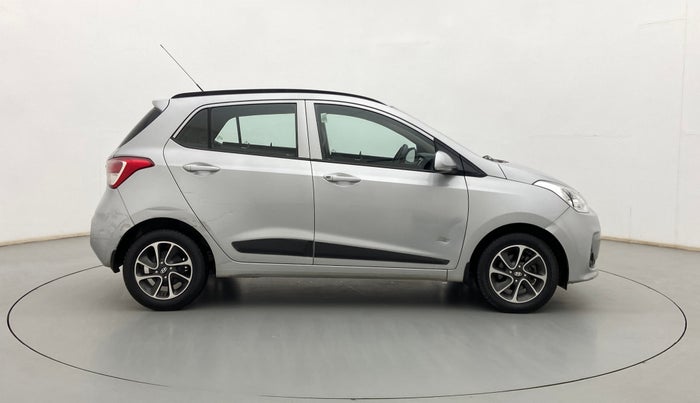 2017 Hyundai Grand i10 SPORTZ (O) AT 1.2 KAPPA VTVT, Petrol, Automatic, 72,376 km, Right Side View