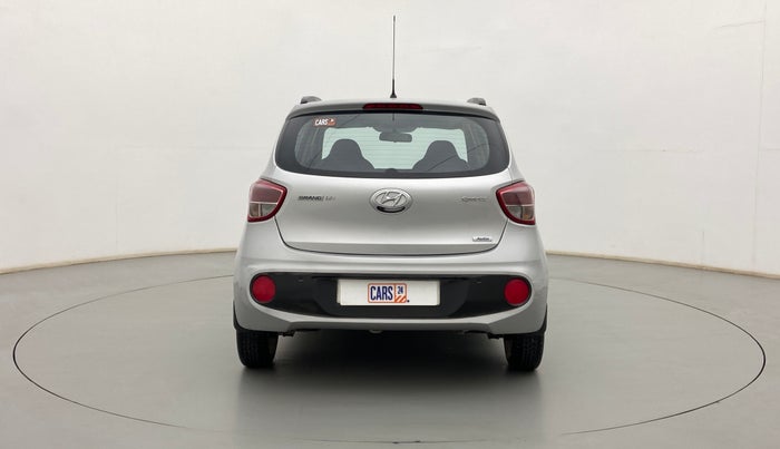 2017 Hyundai Grand i10 SPORTZ (O) AT 1.2 KAPPA VTVT, Petrol, Automatic, 72,376 km, Back/Rear