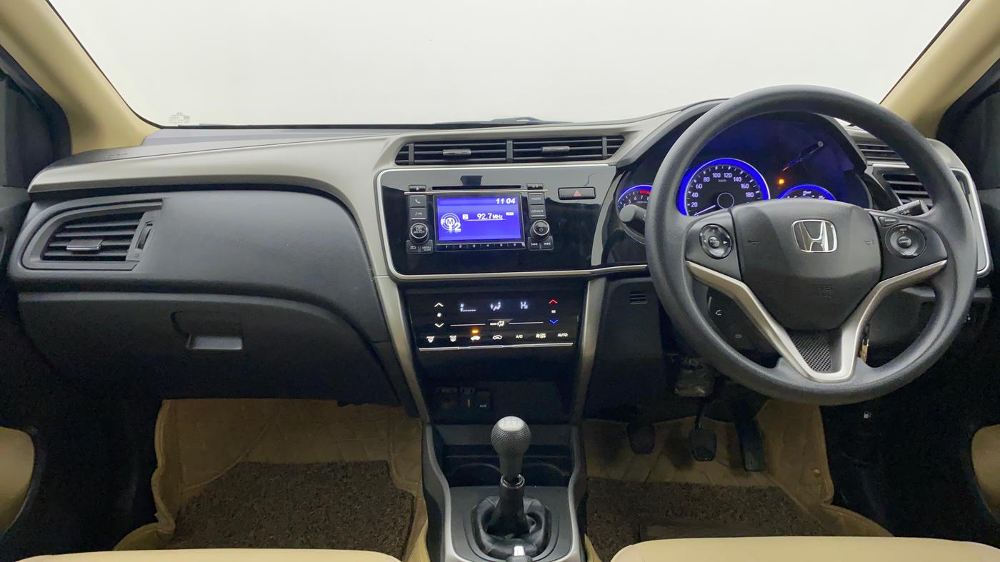 2017 Honda City V MT PETROL, Petrol, Manual, 35,601 km, Dashboard