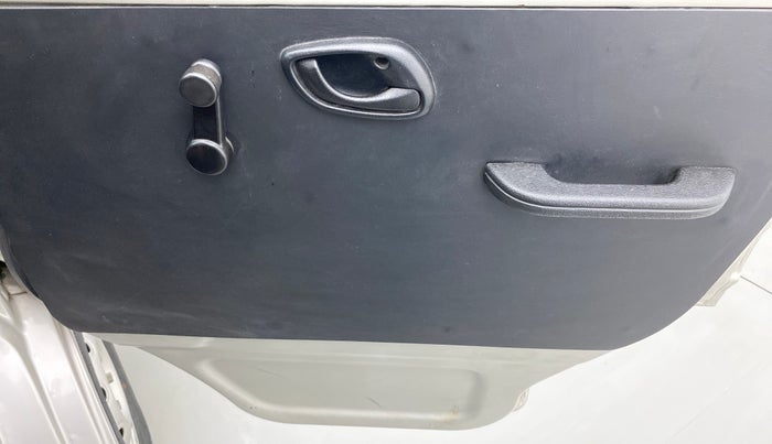 2019 Maruti Eeco 7 STR, Petrol, Manual, 24,832 km, Driver Side Door Panels Control