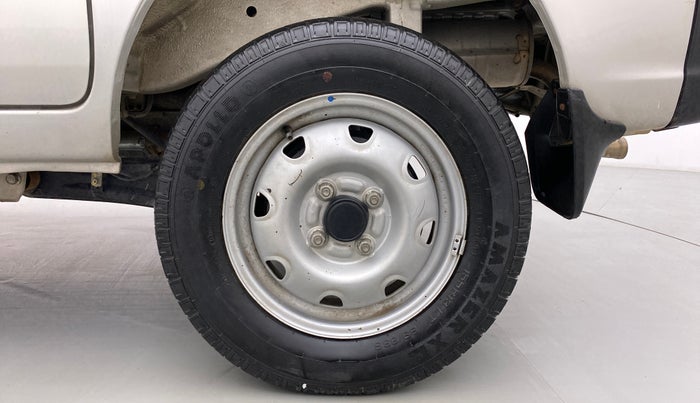 2019 Maruti Eeco 7 STR, Petrol, Manual, 24,832 km, Left Rear Wheel