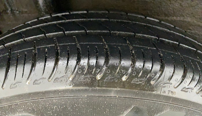 2020 Maruti S PRESSO VXI, Petrol, Manual, 5,239 km, Right Rear Tyre Tread