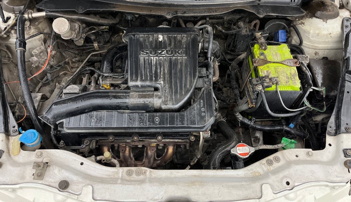2016 Maruti Swift LXI (O), Petrol, Manual, 44,420 km, Engine View
