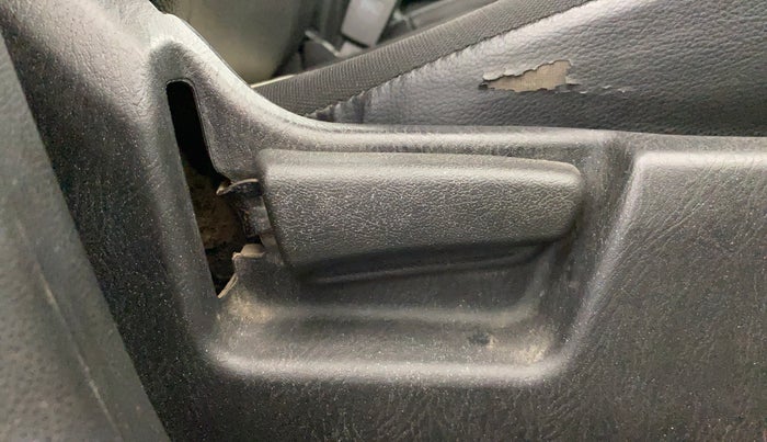 2020 Maruti Alto VXI, Petrol, Manual, 60,883 km, Driver Side Adjustment Panel