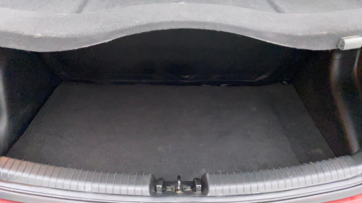 2016 Hyundai Grand i10 ASTA (O) 1.2 KAPPA VTVT, Petrol, Manual, 38,193 km, Boot Inside