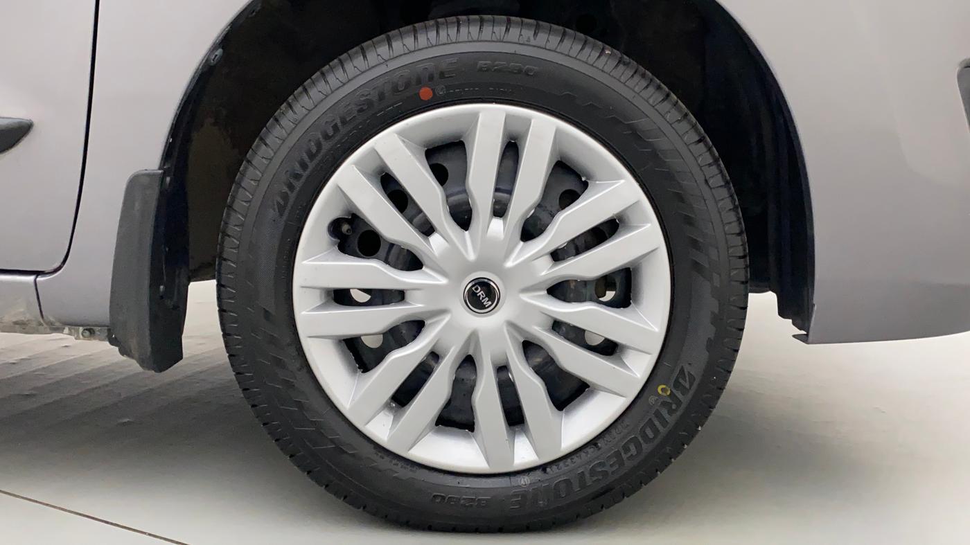 2014 Maruti Wagon R 1.0 VXI, Petrol, Manual, 25,501 km, Right Front Tyre